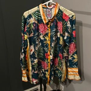 Johnny was silk button down